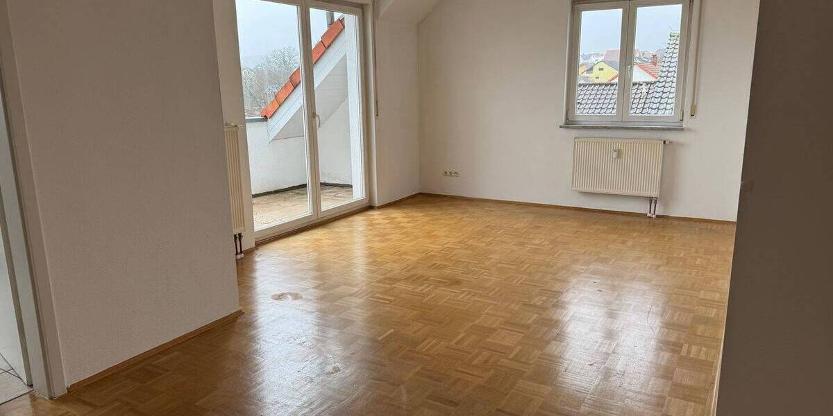 Etagenwohnung Bischberg - 4 Zimmer, 102 m&sup2;, 826&euro; | Angebot:26117570