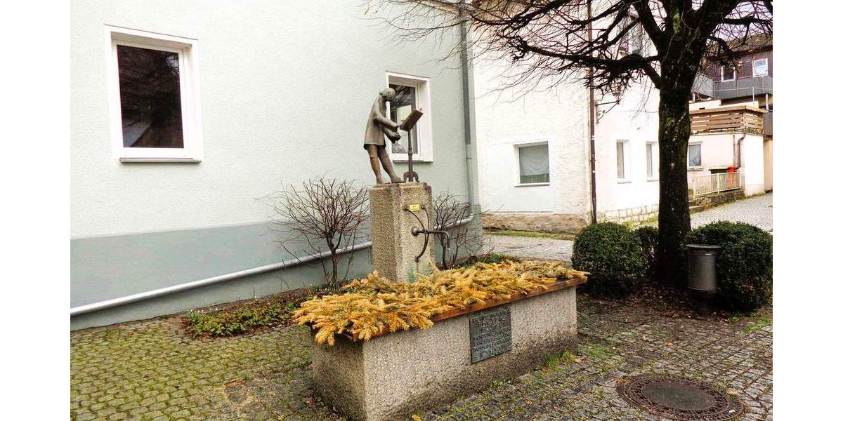 Etagenwohnung Ebermannstadt Breitenbach - 2 Zimmer, 45 m&sup2;, 140.000&euro; | Angebot:25670601