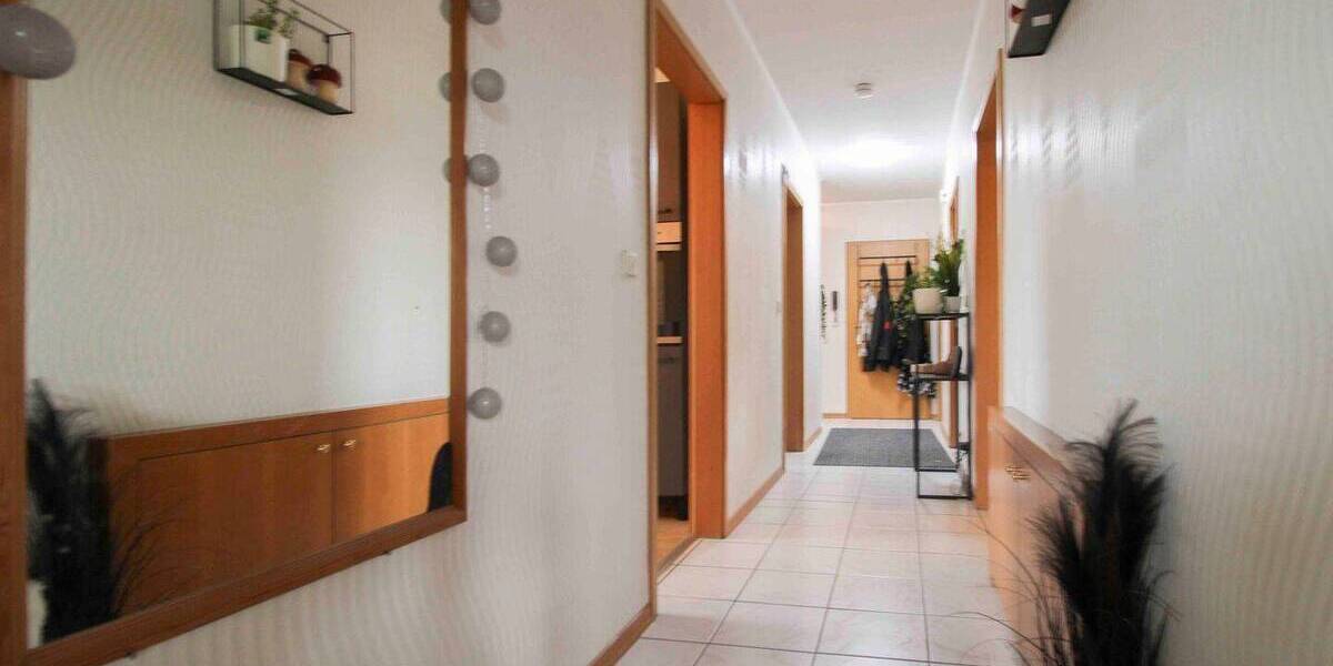 Mehrfamilienhaus, Wohnhaus Lonnerstadt - 1 Zimmer, 598.000&euro; | Angebot:26107905