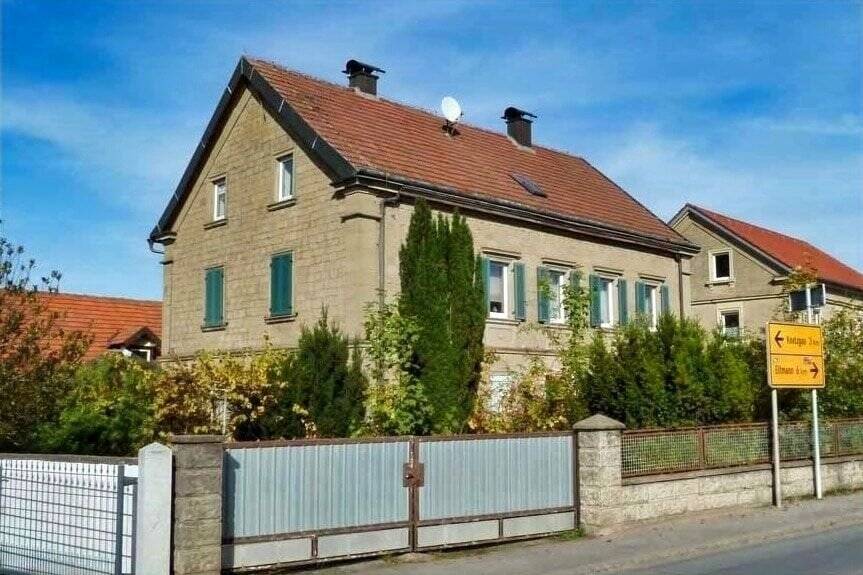 Mehrfamilienhaus, Wohnhaus Sand - 9 Zimmer, 275 m&sup2;, 275.000&euro; | Angebot:26930956