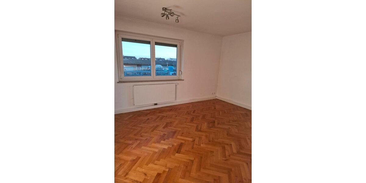 Etagenwohnung Bamberg Bamberg-Ost - 4 Zimmer, 85 m&sup2;, 850&euro; | Angebot:25126695