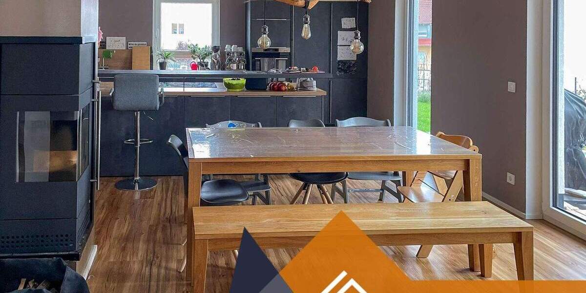 Einfamilienhaus Wachenroth - 5 Zimmer, 161 m&sup2;, 590.000&euro; | Angebot:25689914