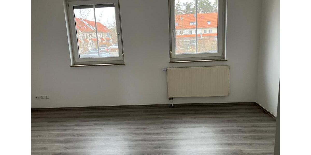 Reihenhaus Bamberg Gereuth - 5 Zimmer, 136 m&sup2;, 2.000&euro; | Angebot:25170603