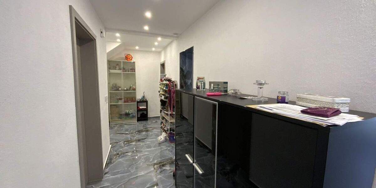 Mehrfamilienhaus, Wohnhaus Pretzfeld - 7 Zimmer, 194 m&sup2;, 625.000&euro; | Angebot:25692198