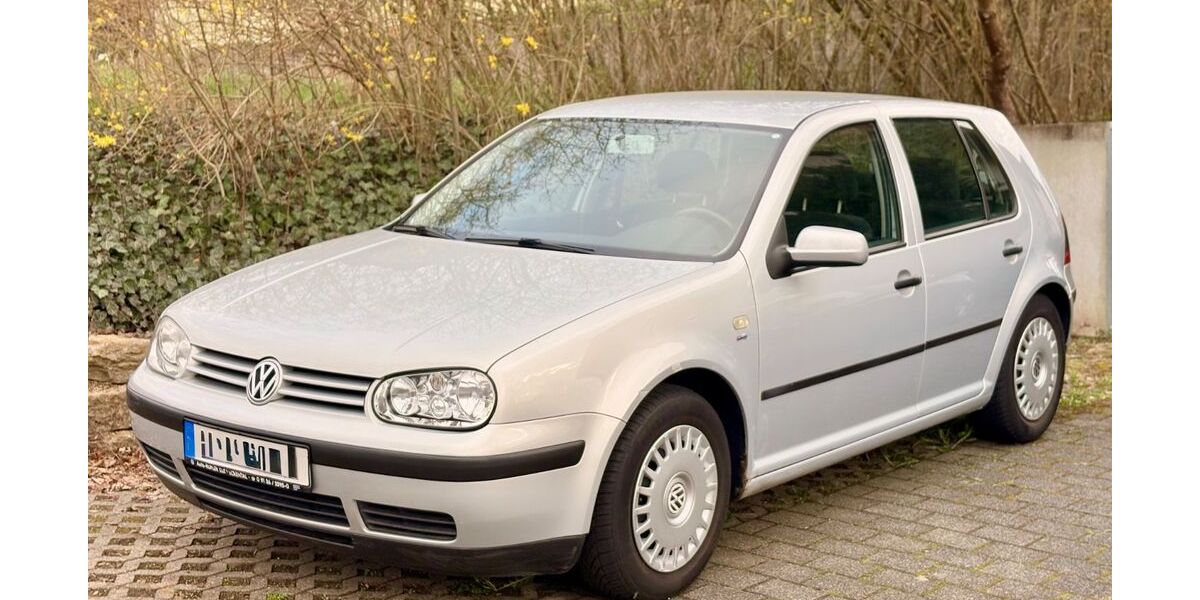 VW Golf 85.000 km 4.499 &euro; Breitengüssbach 96149