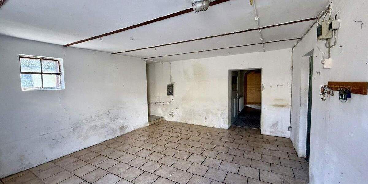 Einfamilienhaus Weilersbach - 6 Zimmer, 137 m&sup2;, 189.000&euro; | Angebot:25905561