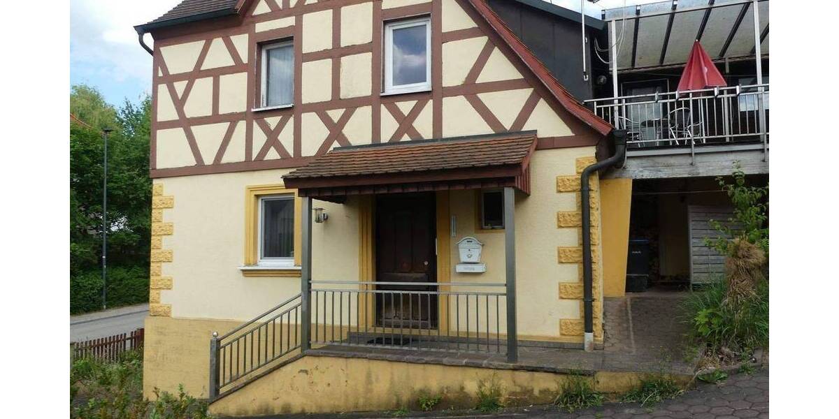 Einfamilienhaus Eggolsheim Kauernhofen - 6 Zimmer, 137 m&sup2;, 310.000&euro; | Angebot:26904336