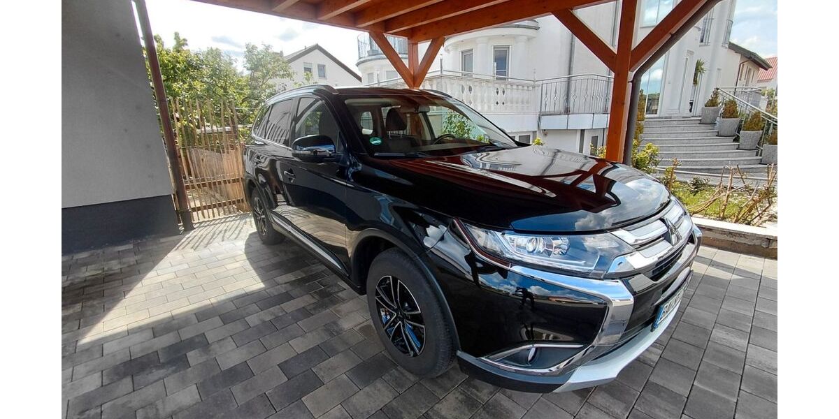 Mitsubishi Outlander 103.000 km 14.900 &euro; STAFFELBACH 96173
