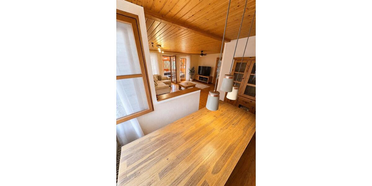Doppelhaushälfte Effeltrich - 5 Zimmer, 152 m&sup2;, 650.000&euro; | Angebot:27263559