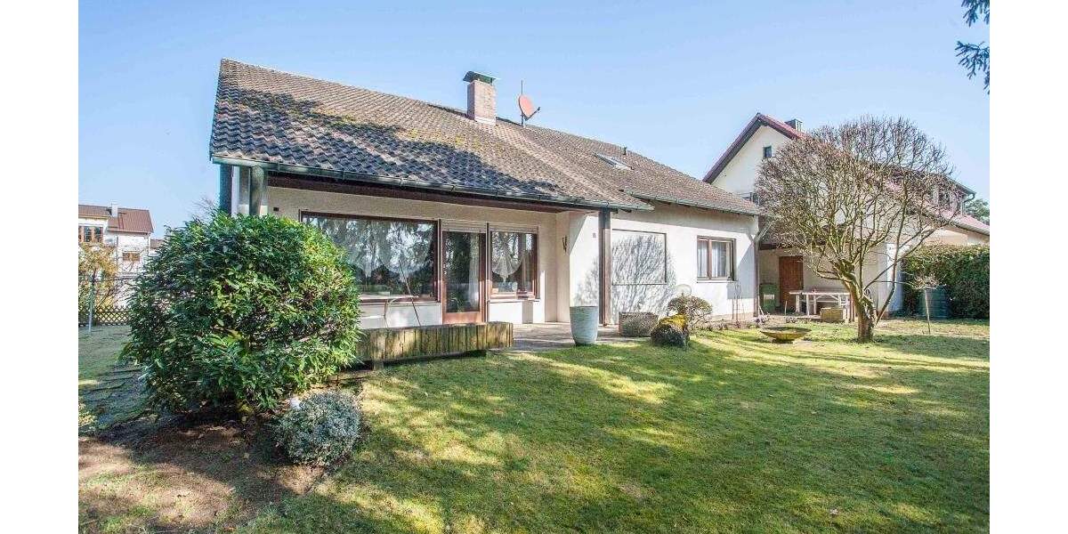 Einfamilienhaus Möhrendorf - 8 Zimmer, 180 m&sup2;, 749.000&euro; | Angebot:25896070