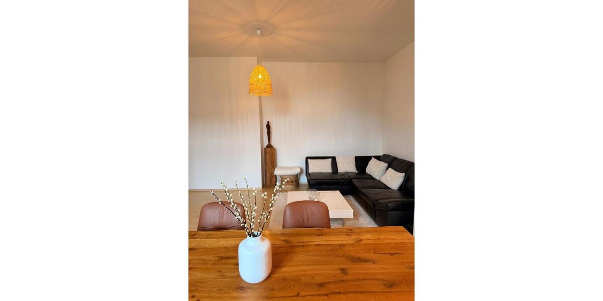 Etagenwohnung Bamberg Gereuth - 3 Zimmer, 118 m&sup2;, 1.595&euro; | Angebot:25989115