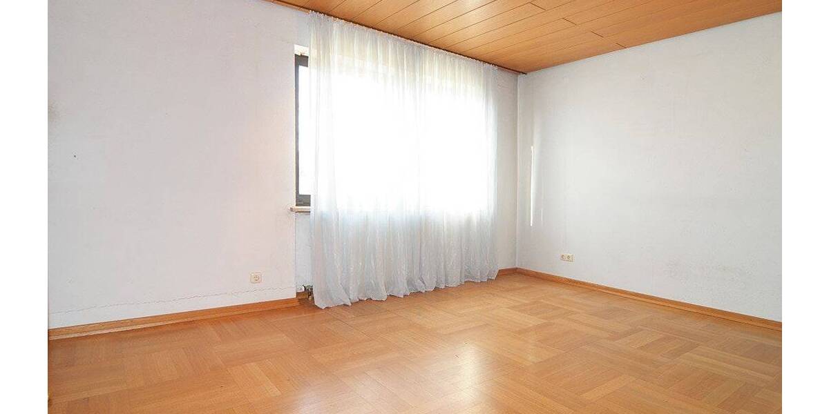 Einfamilienhaus Ebelsbach - 8 Zimmer, 225 m&sup2;, 329.000&euro; | Angebot:25686731