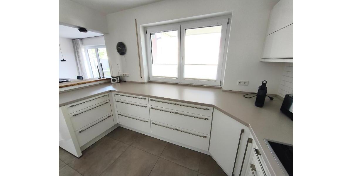 3 Zi. Wohnung (möbliert) im EG mit Terrasse, Carport und Stellplatz - Etagenwohnung Heroldsbach OT | Angebot:26913663