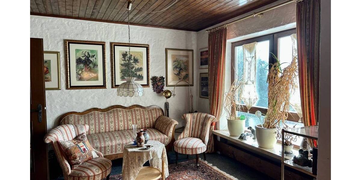 Einfamilienhaus Höchstadt - 6 Zimmer, 203 m&sup2;, 595.000&euro; | Angebot:25671206