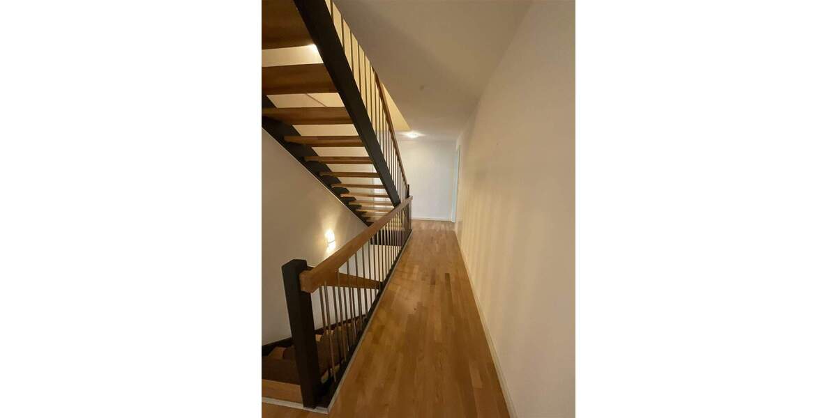 Mehrfamilienhaus, Wohnhaus Frensdorf Reundorf - 6 Zimmer, 203 m&sup2;, 475.000&euro; | Angebot:25878588