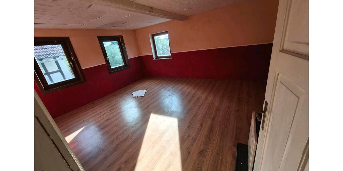 Bauernhaus, Landhaus Itzgrund - 7 Zimmer, 130 m&sup2;, 69.000&euro; | Angebot:23665684