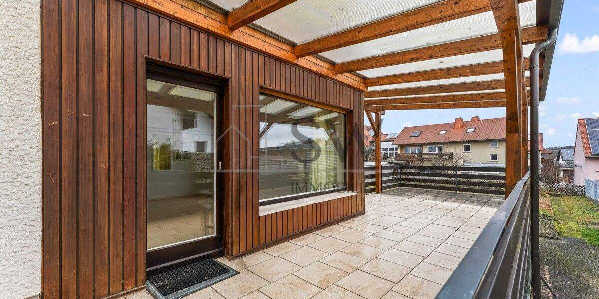 Einfamilienhaus Burgebrach - 9 Zimmer, 227 m&sup2;, 550.000&euro; | Angebot:25685831