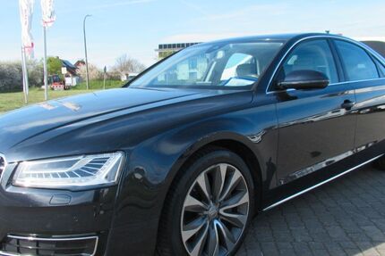 Audi A8 200.000 km 16.900 &euro; Rattelsdorf 96179