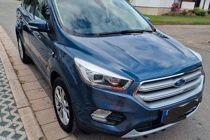 Ford Kuga 85.500 km 14.900 &euro; Rattelsdorf 96179