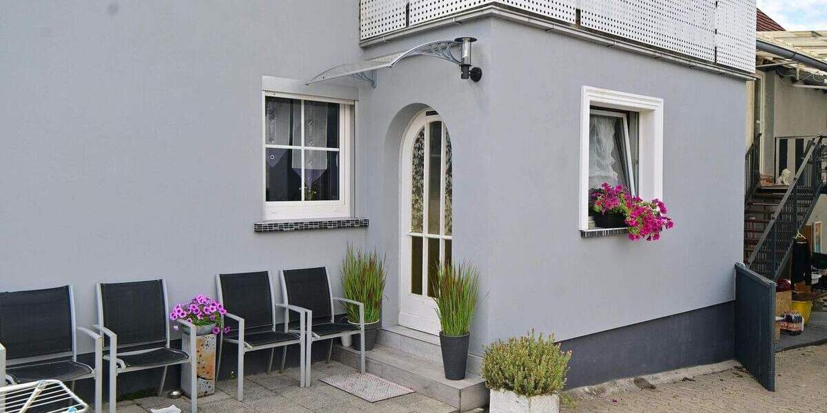 Einfamilienhaus Knetzgau - 1 Zimmer, 280 m&sup2;, 425.000&euro; | Angebot:26930619