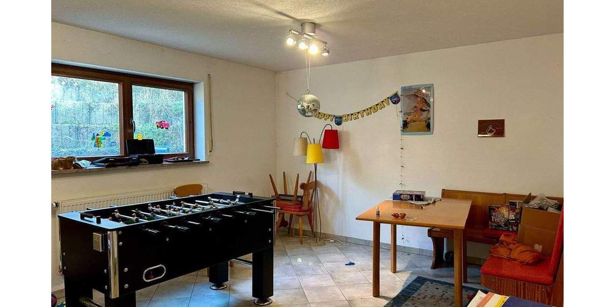 Einfamilienhaus Höchstadt - 7 Zimmer, 160 m&sup2;, 689.000&euro; | Angebot:25671221