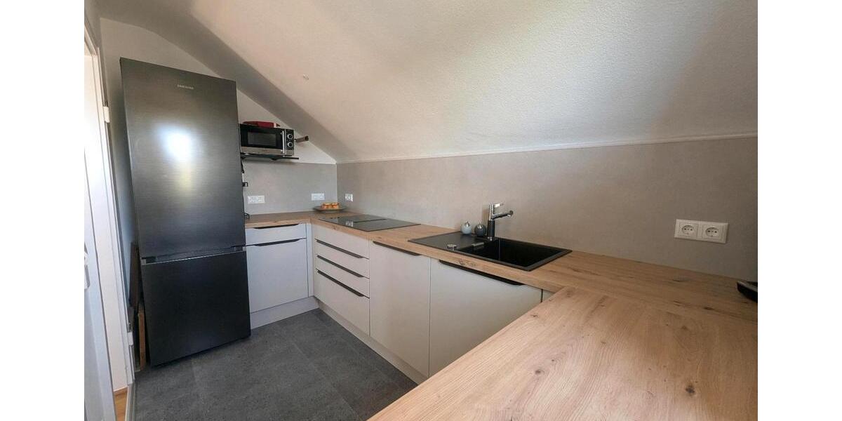 Dachgeschoßwohnung Hallstadt - 6 Zimmer, 128 m&sup2;, 480.000&euro; | Angebot:26767569