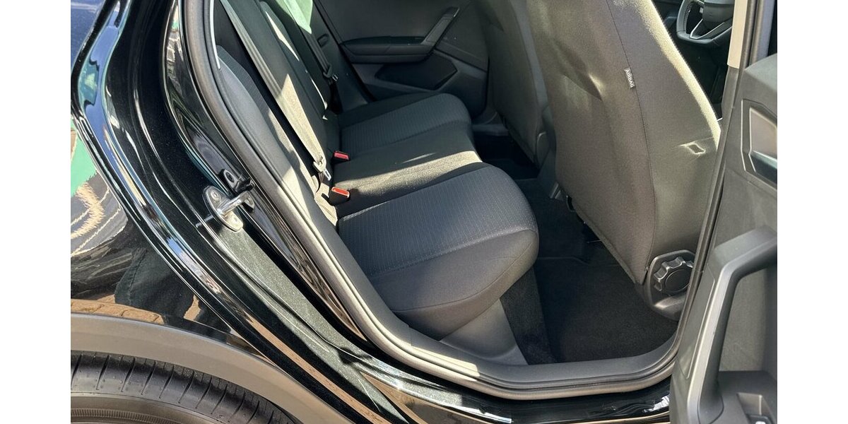 Seat Arona Style *Navi-App/SHZG/LED/Kamera/PDC* 18.609 km 16.980 &euro; Bamberg 96052