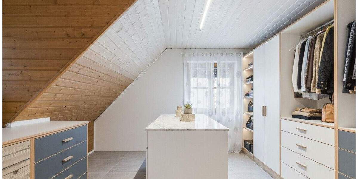 Einfamilienhaus Burgebrach / Ampferbach Ampferbach - 8 Zimmer, 223 m&sup2;, 985.000&euro; | Angebot:25741935