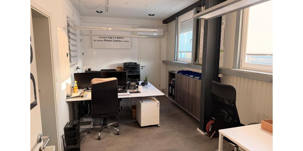 Gewerbeobjekt Eggolsheim - 2.500&euro; | Angebot:25083421