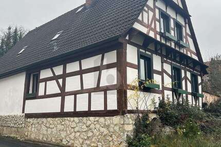 Haus Strullendorf - 4 Zimmer, 140 m&sup2;, 299.000&euro; | Angebot:26312088
