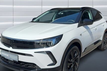 Opel Grandland (X) 48.900 km 24.690 &euro; Bamberg 96052