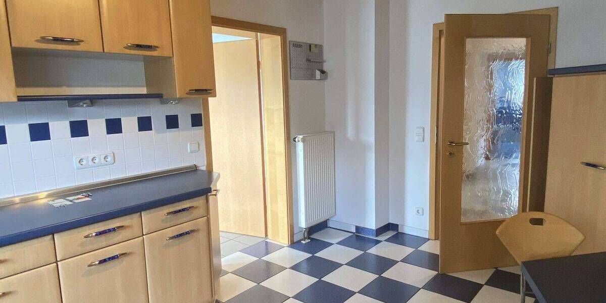 Mehrfamilienhaus, Wohnhaus Eggolsheim Kauernhofen - 8 Zimmer, 272 m&sup2;, 698.000&euro; | Angebot:25681914