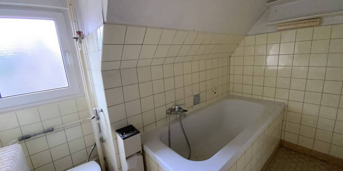 Einfamilienhaus Forchheim - 7 Zimmer, 135 m&sup2;, 417.000&euro; | Angebot:26190019