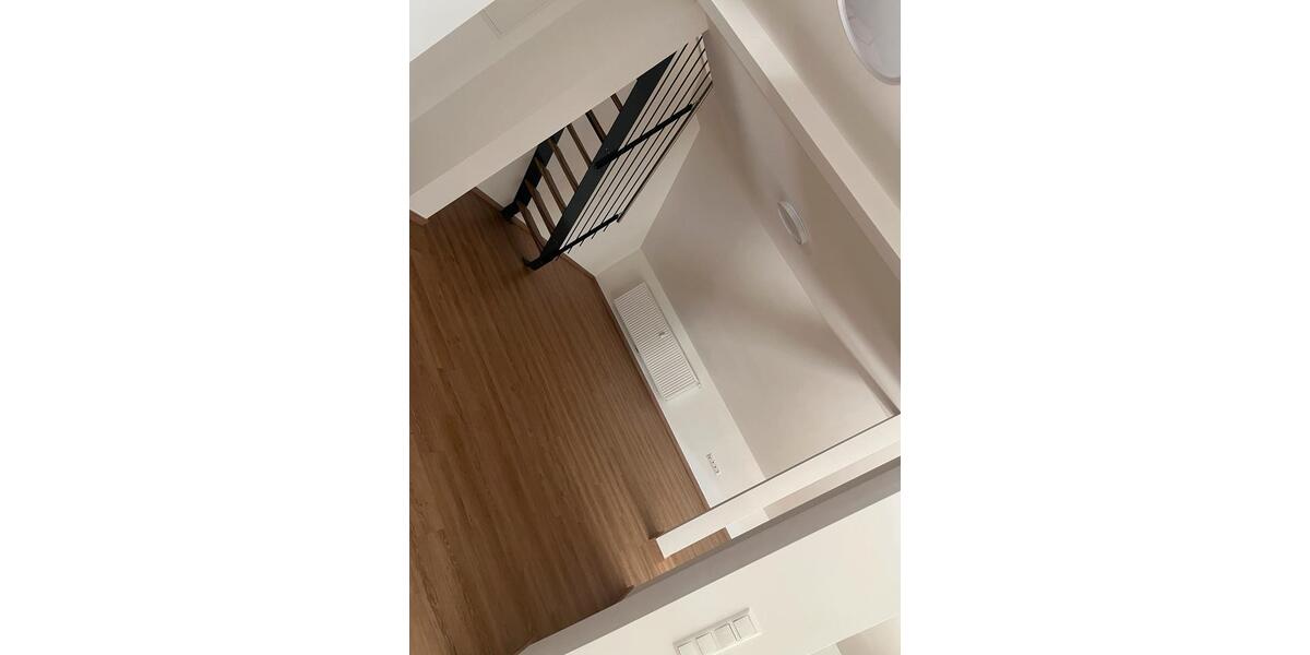 Etagenwohnung Hallerndorf - 2 Zimmer, 80 m&sup2;, 850&euro; | Angebot:25977278