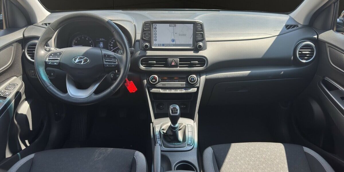 Hyundai Kona Advantage *Navi/Kamera/Krell/SHZG/PDC/1.HD* 62.427 km 14.390 &euro; Bamberg 96052