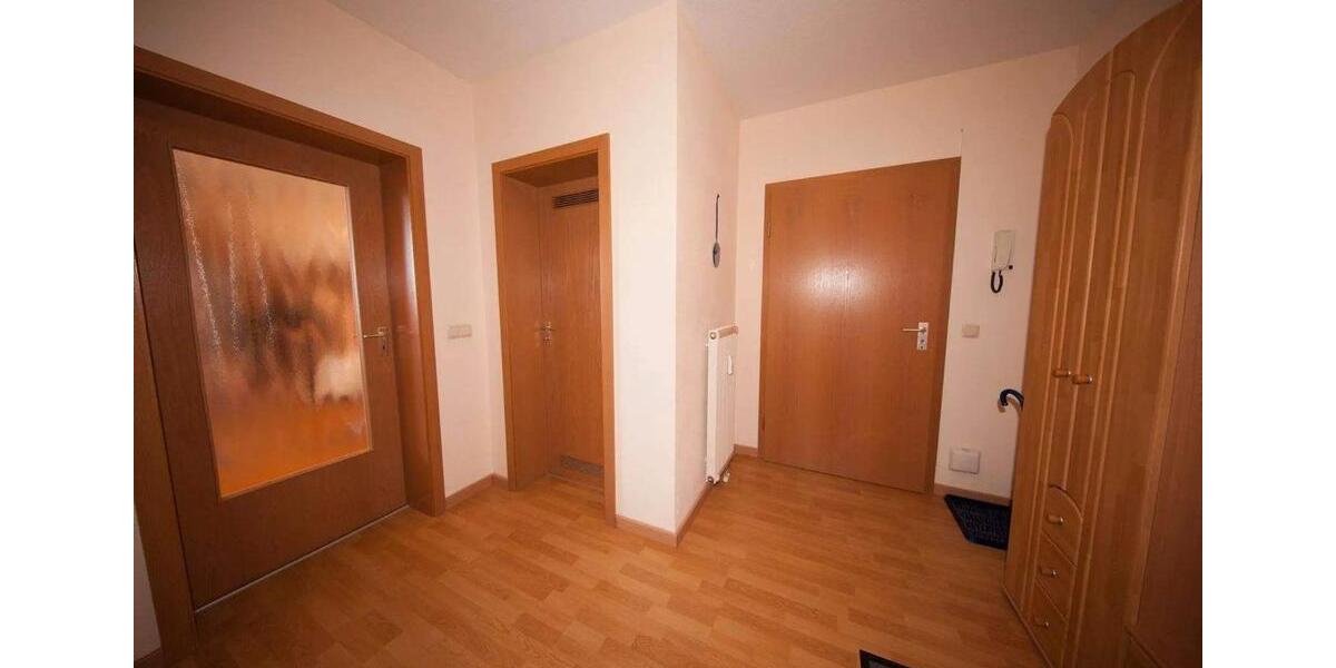 Etagenwohnung Adelsdorf - 3 Zimmer, 74 m&sup2;, 195.000&euro; | Angebot:27270890