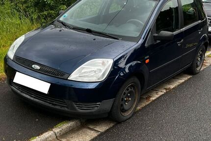 Ford Fiesta 139.500 km 800 &euro; Strullendorf 96129