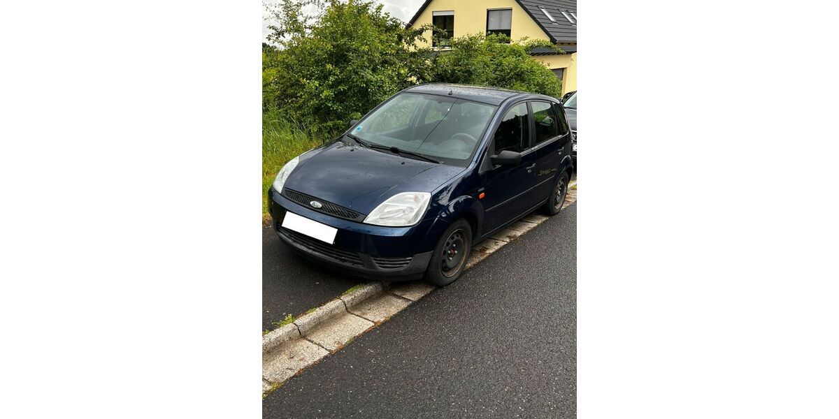 Ford Fiesta 139.500 km 800 &euro; Strullendorf 96129