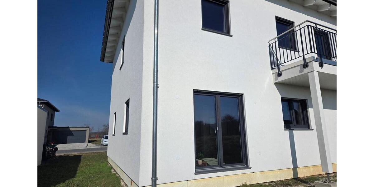 Einfamilienhaus Scheßlitz - 8 Zimmer, 200 m&sup2;, 399.000&euro; | Angebot:25830926