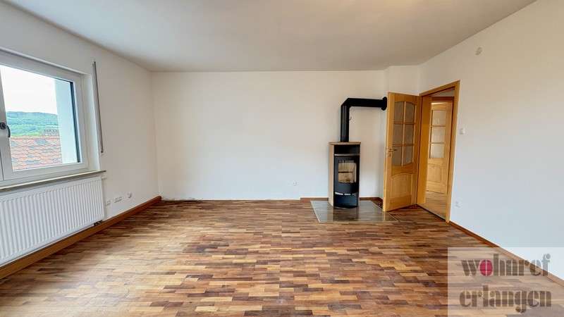 Etagenwohnung Forchheim - 4 Zimmer, 90 m&sup2;, 1.090&euro; | Angebot:27354870