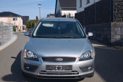 Ford Focus 156.096 km 999 &euro; Lonnerstadt 91475