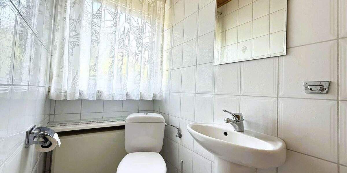 Mehrfamilienhaus, Wohnhaus Memmelsdorf - 9 Zimmer, 186 m&sup2;, 640.000&euro; | Angebot:25695315