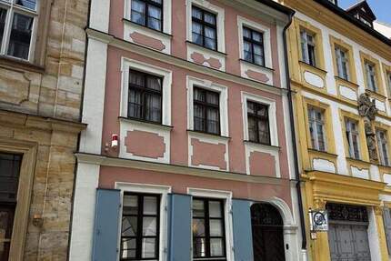 Haus Bamberg Am Bruderwald - 7 Zimmer, 251 m&sup2;, 860.000&euro; | Angebot:25796759