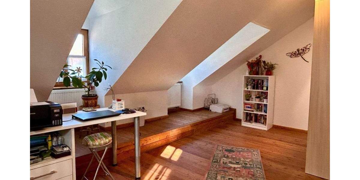 Einfamilienhaus Höchstadt - 6 Zimmer, 173 m&sup2;, 349.000&euro; | Angebot:25671209