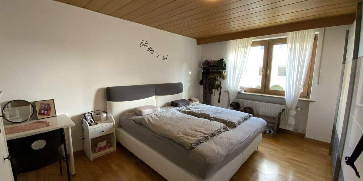 Mehrfamilienhaus, Wohnhaus Forchheim - 6 Zimmer, 147 m&sup2;, 549.000&euro; | Angebot:25742938