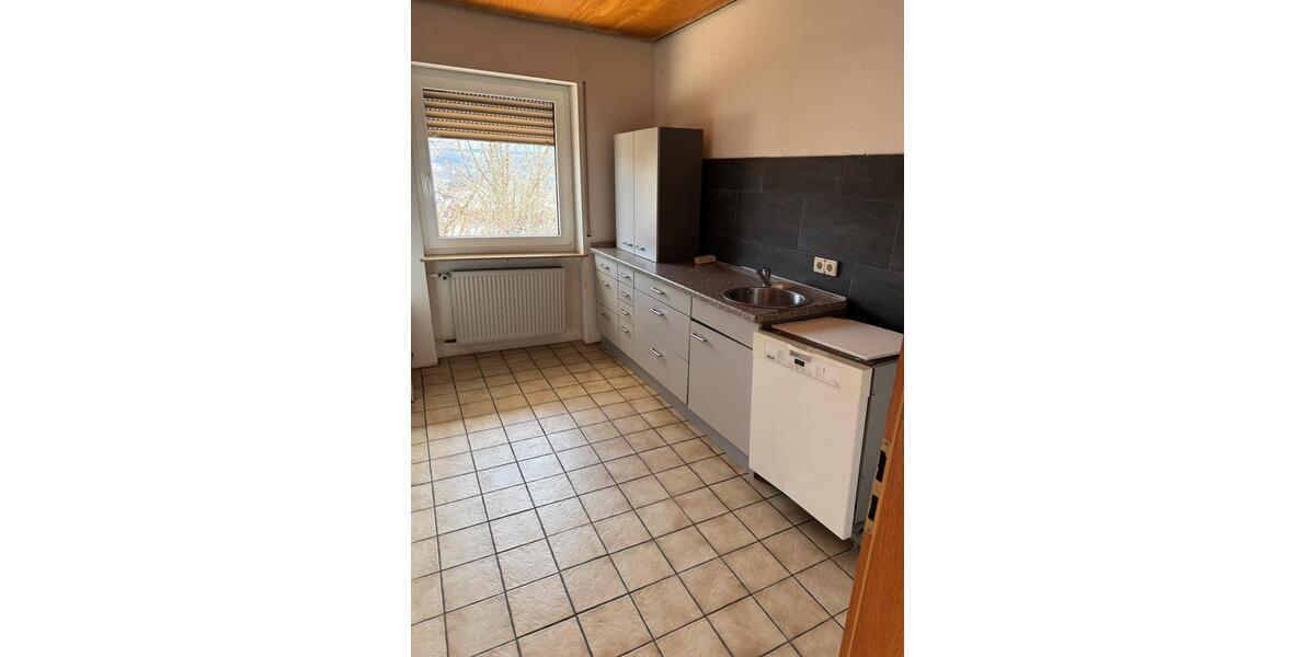 Etagenwohnung Ebelsbach - 3 Zimmer, 65 m&sup2;, 450&euro; | Angebot:25917494