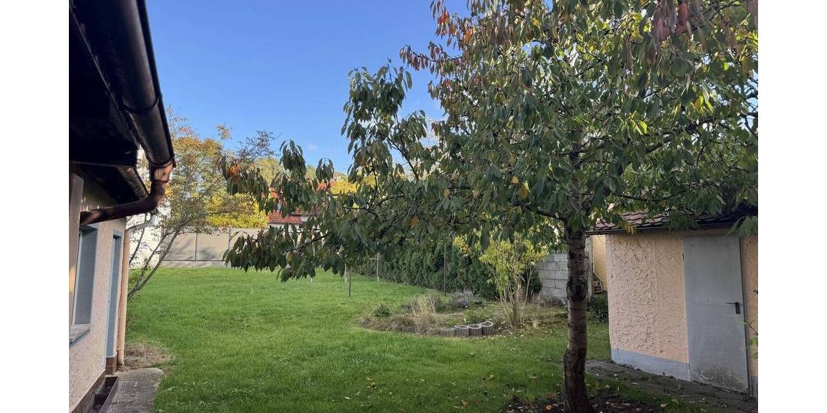 Doppelhaushälfte Heßdorf - 5 Zimmer, 116 m&sup2;, 459.000&euro; | Angebot:25672960