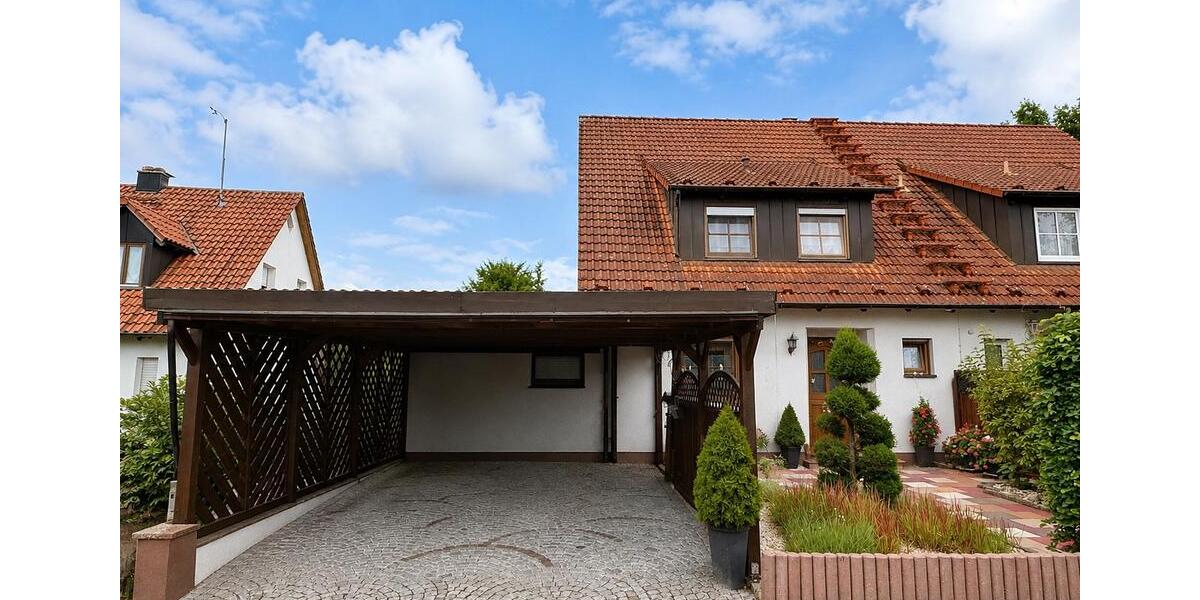 Doppelhaushälfte Effeltrich - 5 Zimmer, 152 m&sup2;, 650.000&euro; | Angebot:27263559
