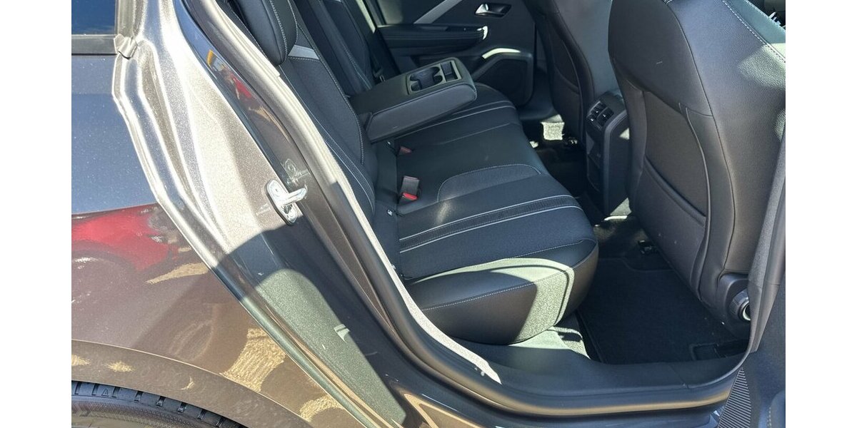 Opel Astra L ST GS *AHK/Head-up/Navi/LED/Winterpaket/36 12.495 km 24.480 &euro; Bamberg 96052