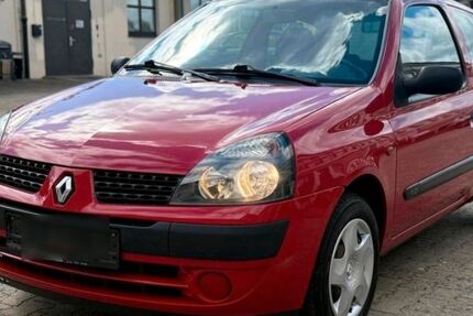 Renault Clio 112.800 km 1.299 &euro; Bamberg 96047